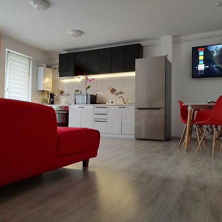 Apartament Cu Terasa Atelierul De Pizza Floreşti Extérieur photo